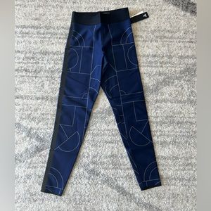 Soulcycle x Ultracor leggings NWT small dark blue & black